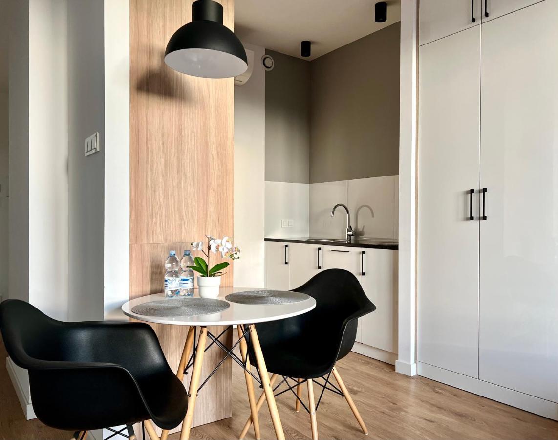 K22 Warszawa Zachodnia Slawinska 502 Apartman Kültér fotó