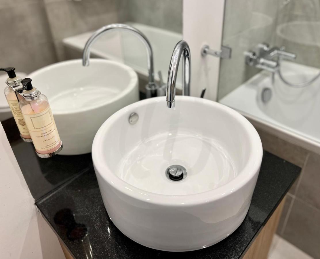 K22 Warszawa Zachodnia Slawinska 502 Apartman Kültér fotó
