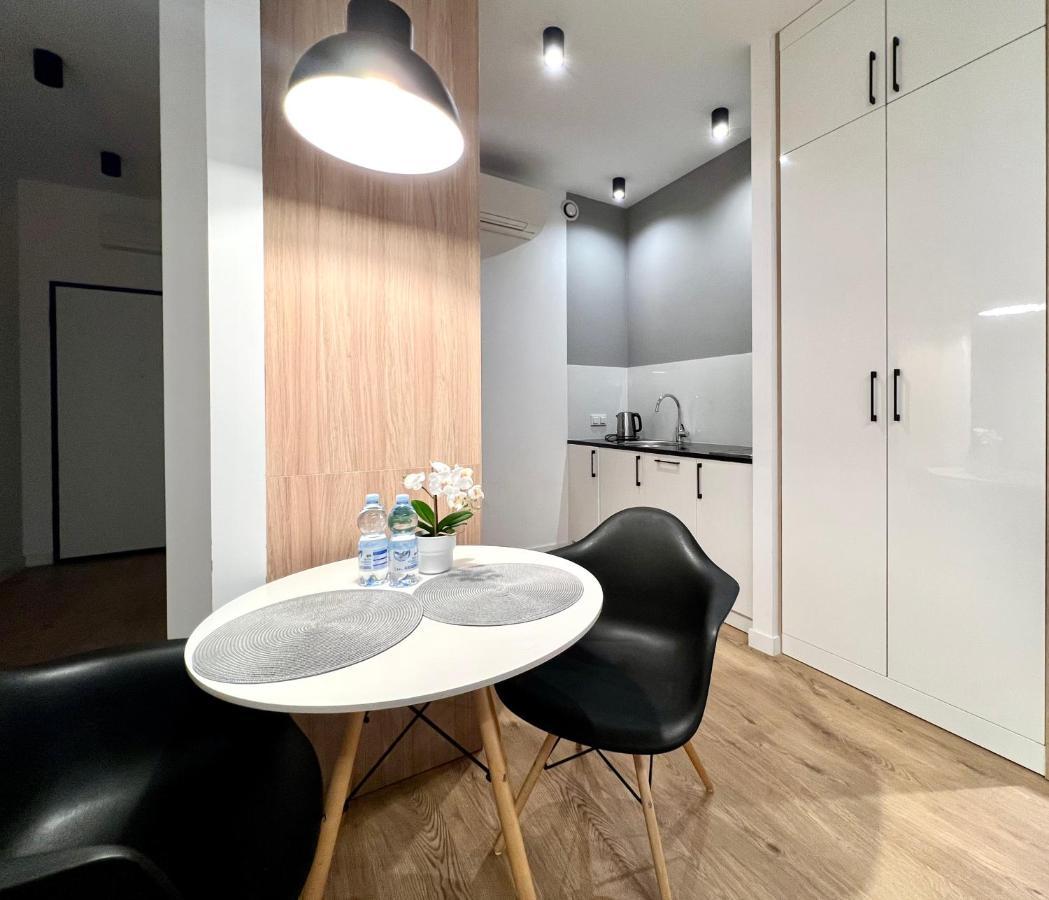 K22 Warszawa Zachodnia Slawinska 502 Apartman Kültér fotó